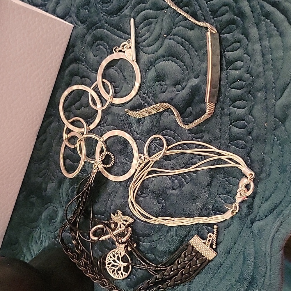 4 Bracelets - image 1